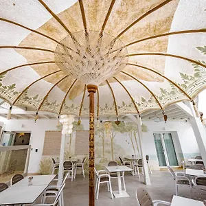 Hotel Labrena